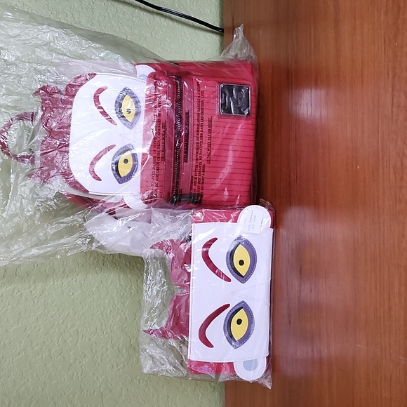 Loungefly Lock backpack - Picture 1 of 4